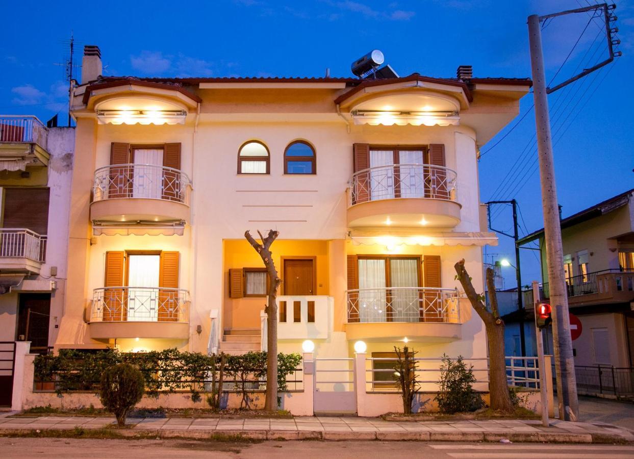 Vier Luxury House *
